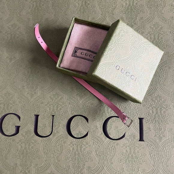 New Gucci Double G Leather Pink Bracelet💕 - Picture 5 of 10